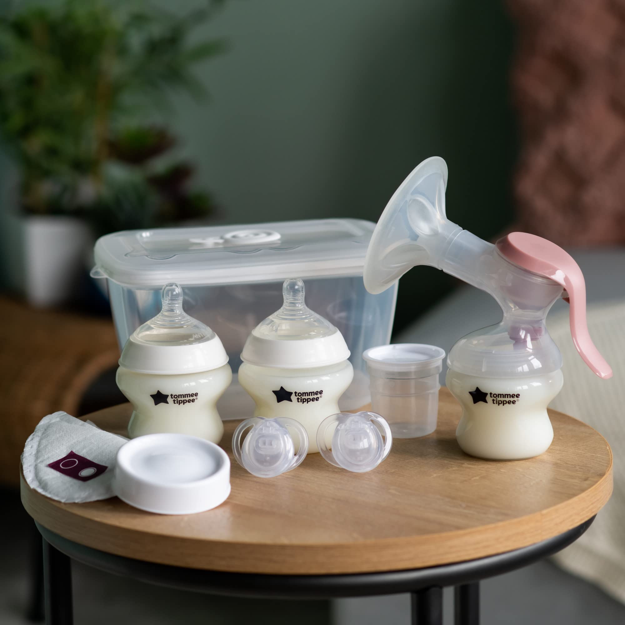 tommee-tippee-starter-kit-allattamento-seno-con-tiralatte-manuale-made-for-me image 6