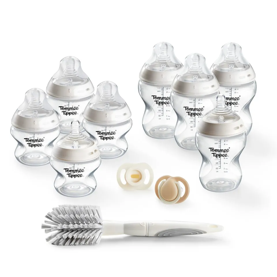 tommee-tippee-natural-start-starter-set-biberon-ciucci-11-pezzi image 1