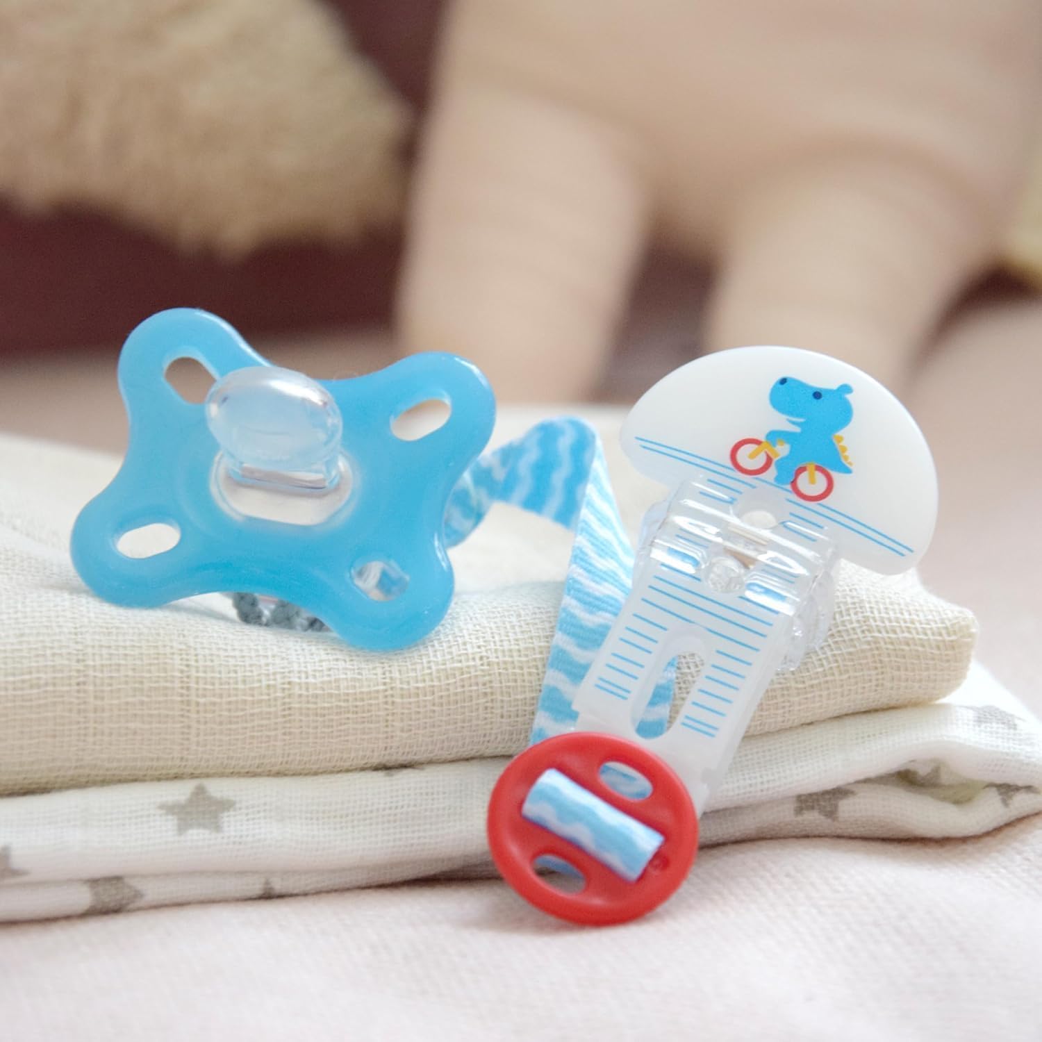 mam-clip-it-cover-catenella-portaciuccio-azzurro-chiaro image 6