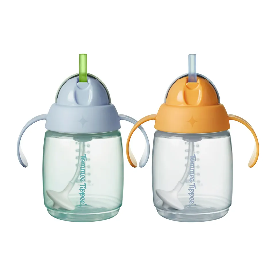 tommee-tippee-bicchiere-trainer-con-cannuccia-ponderata-240-ml-6m-blu-e-arancion image 1